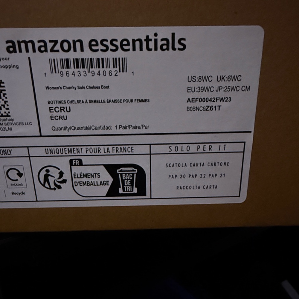 Amazon Essentials Cream Ankle Boots - image 2